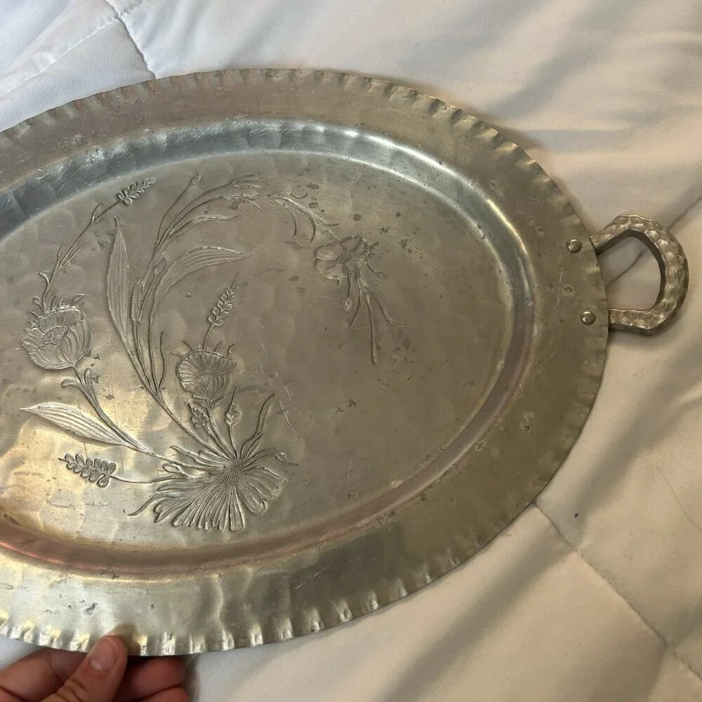 Everlast Metal Hand Forged Aluminum‎ Oval Tray Serving Platter Handles Flowers